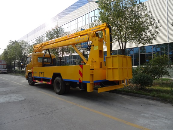 東風(fēng)天錦20-22米高空作業(yè)車圖片
