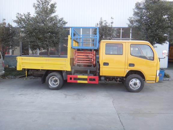 東風(fēng)雙排座8-10米平臺升降高空作業(yè)車圖片