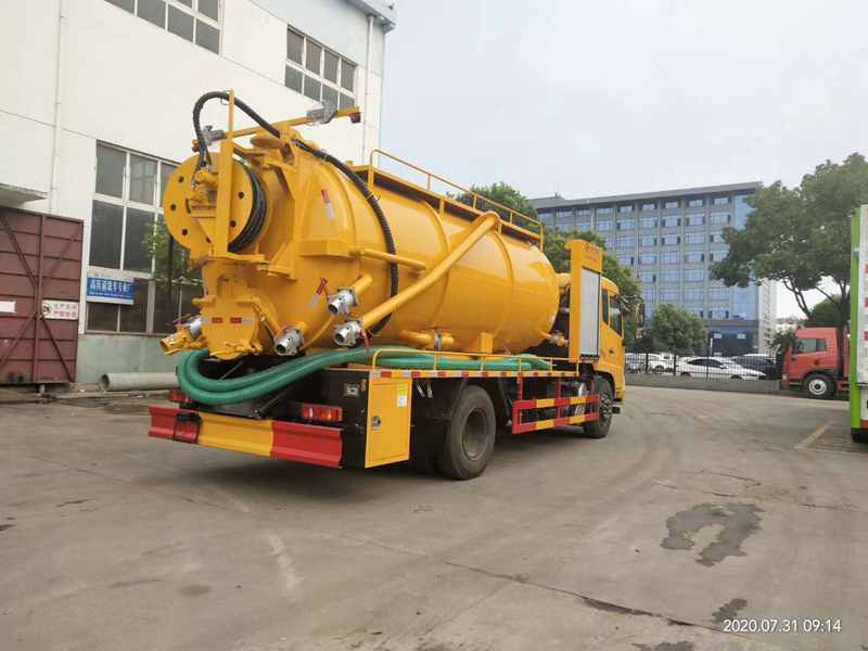 東風天錦清洗吸污車圖片