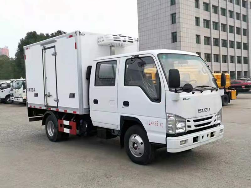 五十鈴雙排座冷藏車(chē)