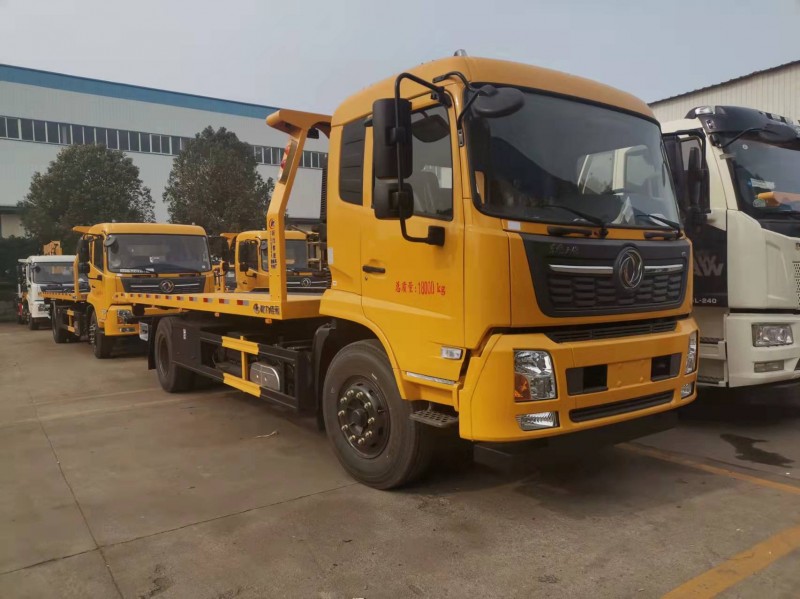 東風(fēng)天錦清障車（板長7.2米）